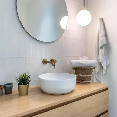 Amsterdam City Apartment Near Museum District & Vondelpark
