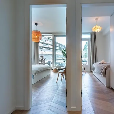 Luxe Gerenoveerd In Oud-zuid Appartement Amsterdam