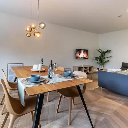 Daire Luxe Gerenoveerd In Oud-zuid