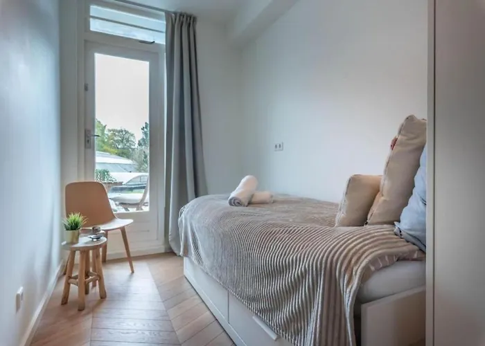 Amsterdam City Apartment Near Museum District & Vondelpark With View * Amsterdam