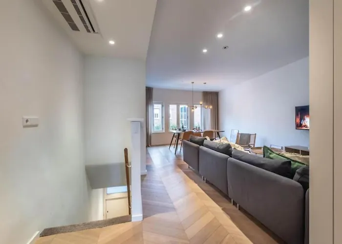 Amsterdam City Apartment Near Museum District & Vondelpark With View Apartment Amsterdam