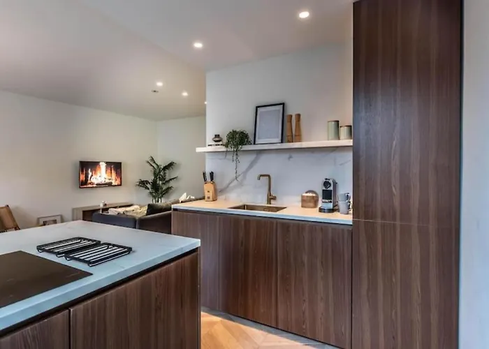 Apartment Amsterdam City Apartment Near Museum District & Vondelpark With View Amsterdam