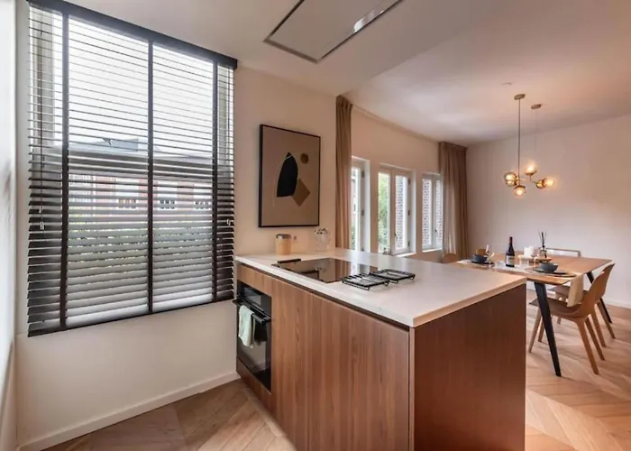 Amsterdam City Apartment Near Museum District & Vondelpark With View Apartment Amsterdam